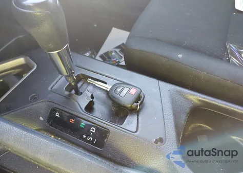 2018 Toyota Rav4 Le z USA, uszkodzony, nr VIN 2T3ZFREV2JW443004